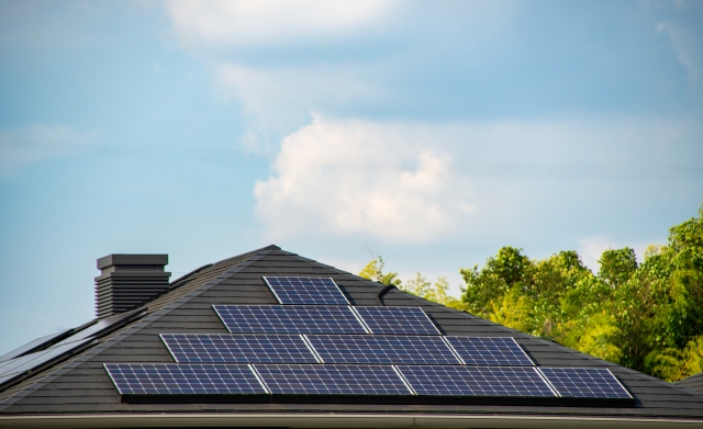 停電時でも安心!太陽光+蓄電池で使える家電・切替方法のアイキャッチ画像